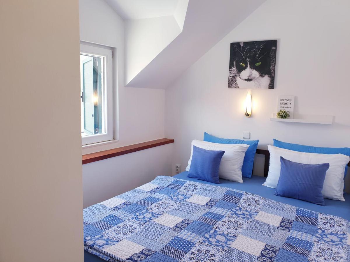 Apartments Sandra In The Historical Center Of The City Supetar Zewnętrze zdjęcie