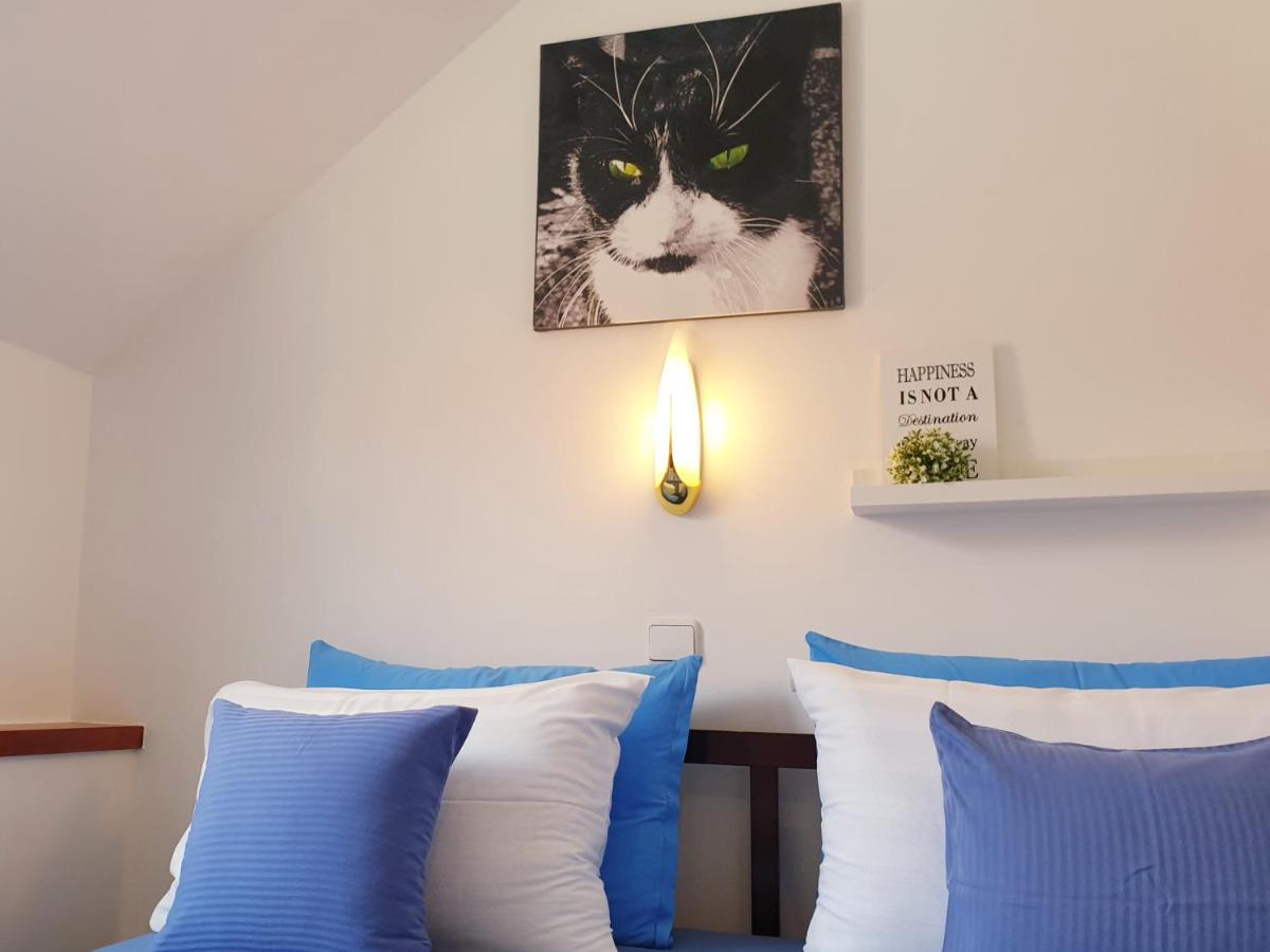 Apartments Sandra In The Historical Center Of The City Supetar Zewnętrze zdjęcie