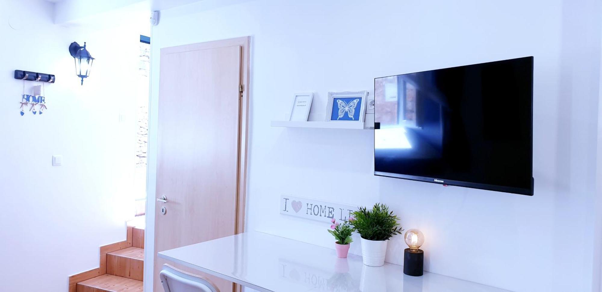 Apartments Sandra In The Historical Center Of The City Supetar Zewnętrze zdjęcie